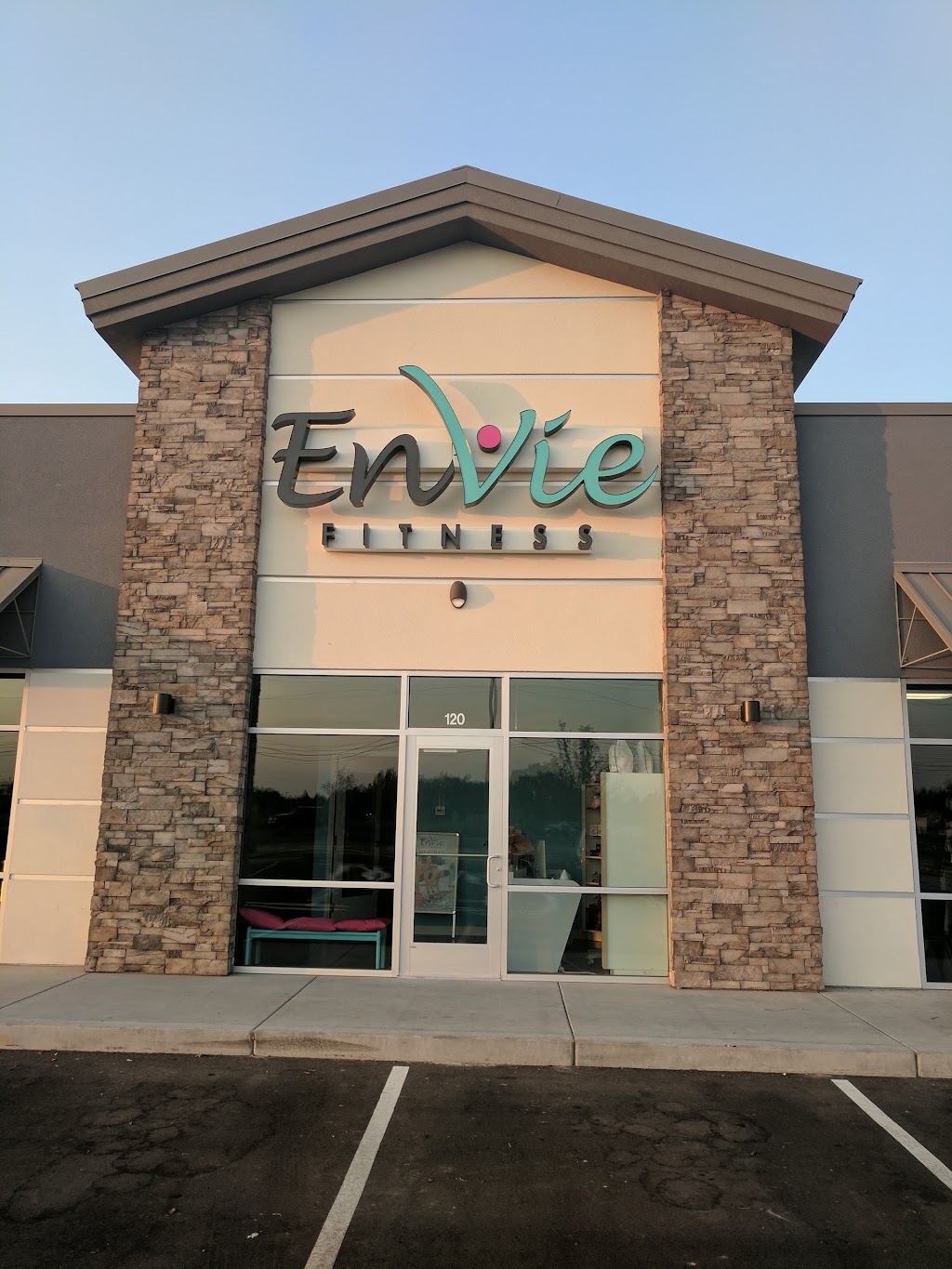 EnVie Fitness | 1735 W Chinden Blvd Suite 120, Meridian, ID 83646, USA | Phone: (208) 502-0291