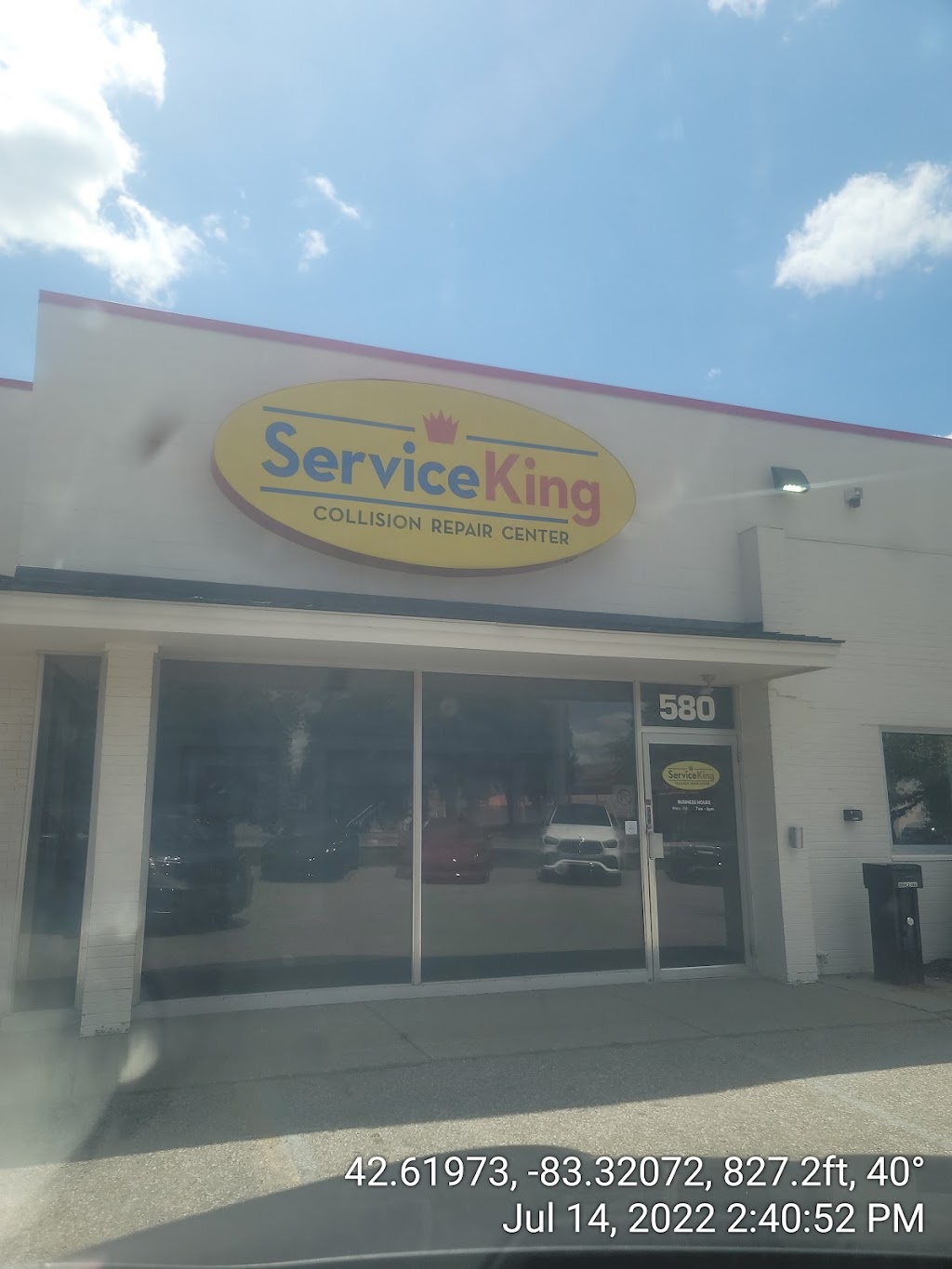 Service King Collision Pontiac South (Now Crash Champions) | 580 S Telegraph Rd, Pontiac, MI 48341, USA | Phone: (248) 332-0600