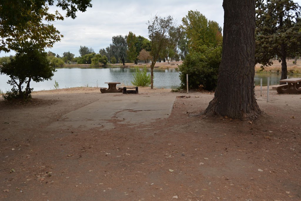 T - Island Campground | 14528 26 Mile Rd, Oakdale, CA 95361, USA | Phone: (209) 847-3304