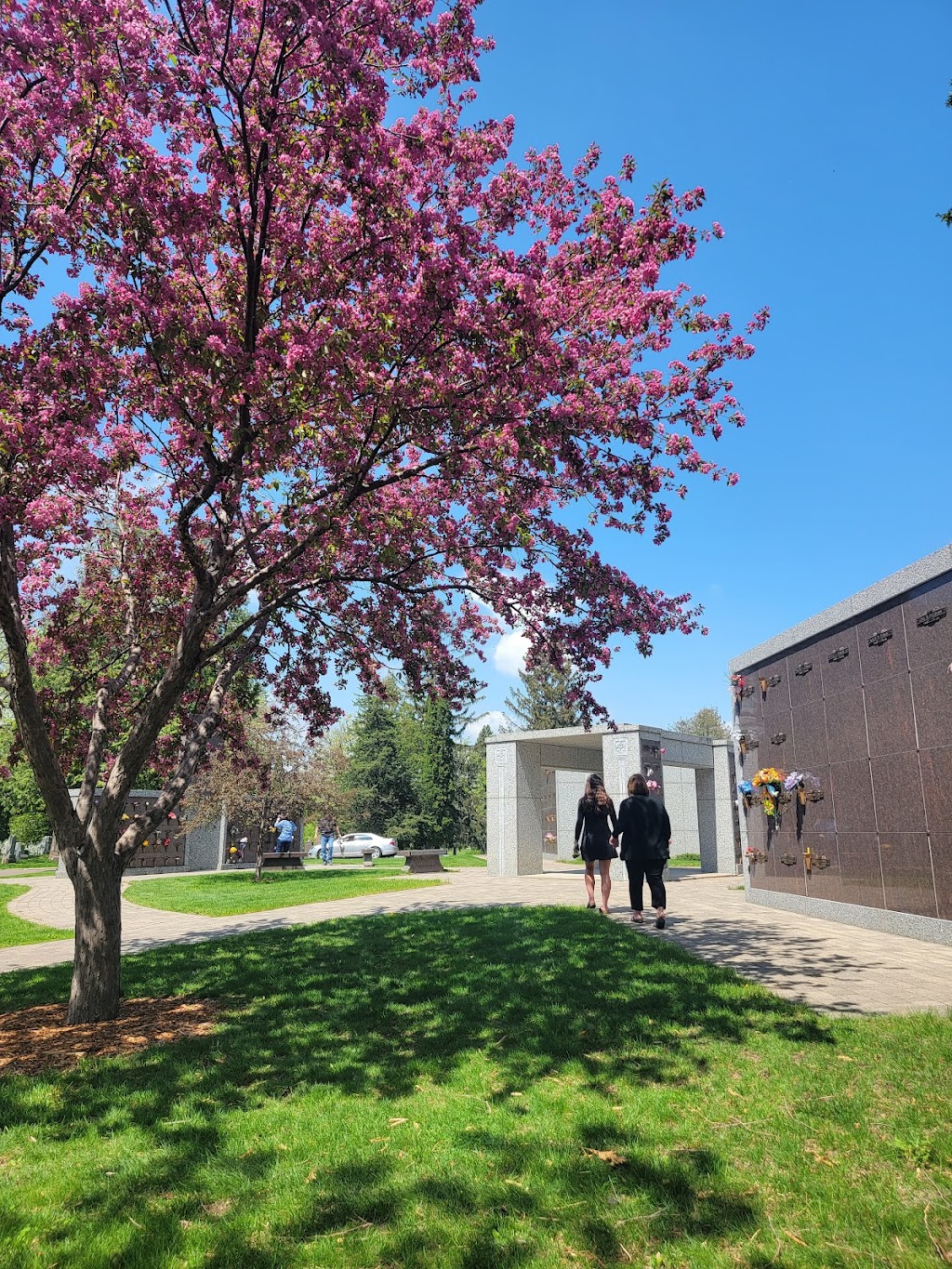 Union Cemetery | 2505 Minnehaha Ave E, Maplewood, MN 55119, USA | Phone: (651) 739-0466