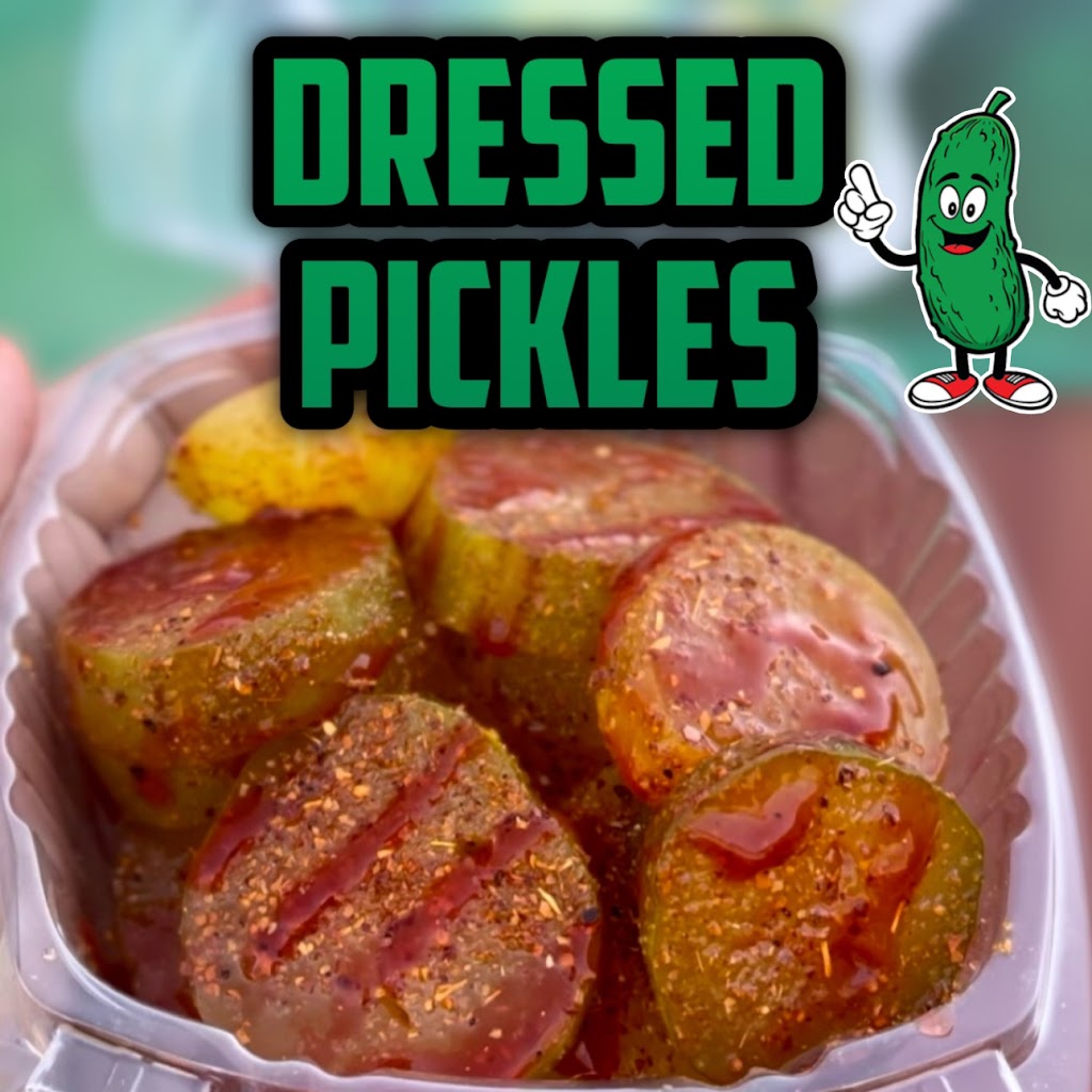 Badger Barn | 118 E 4th St, Bishop, TX 78343, USA | Phone: (361) 522-7990