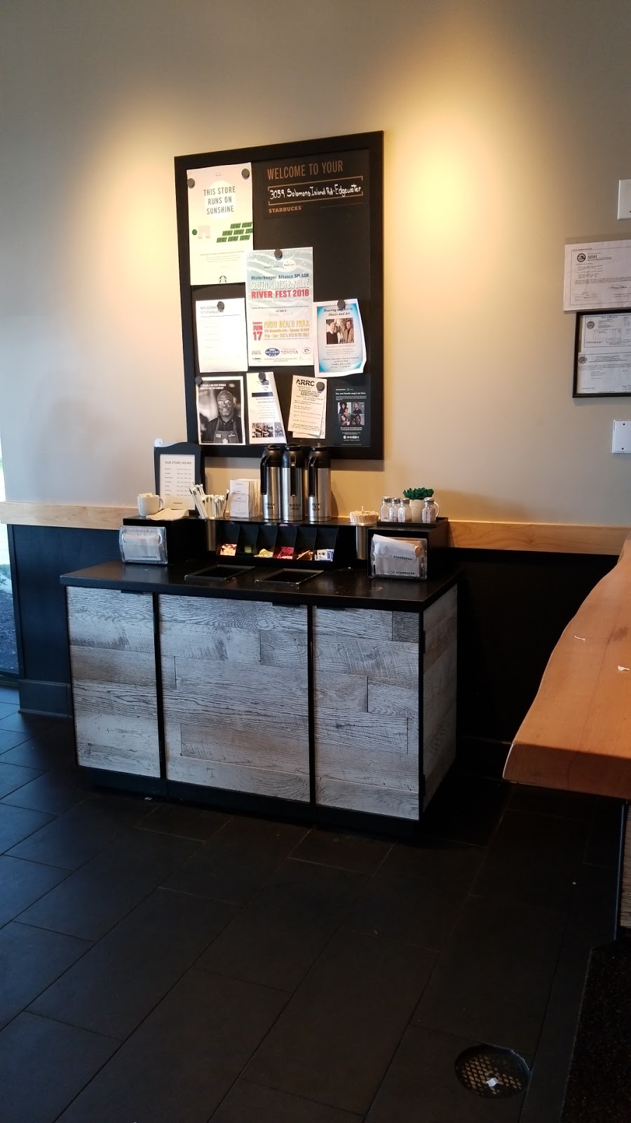 Starbucks | 3059 Solomons Island Rd, Edgewater, MD 21037, USA | Phone: (410) 956-8206