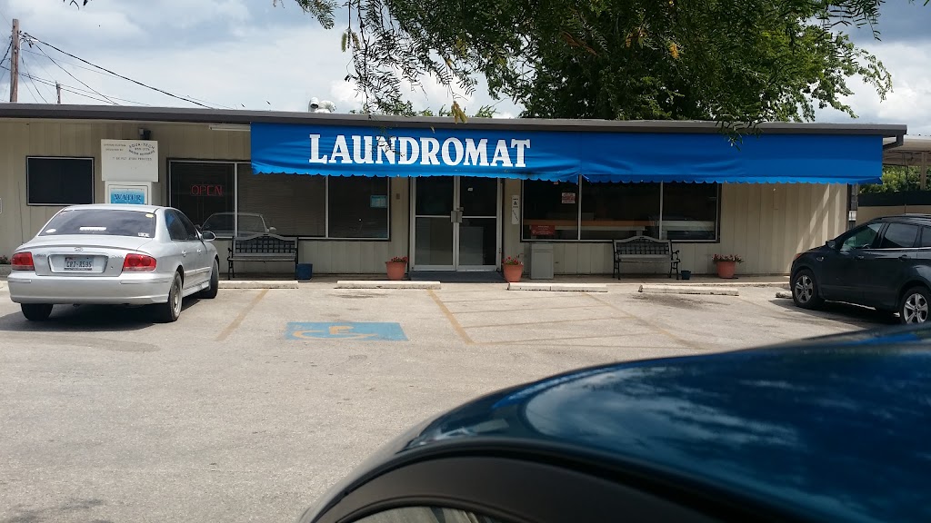 River Road Laundry | 14325 River Rd, New Braunfels, TX 78132, USA | Phone: (830) 964-2146