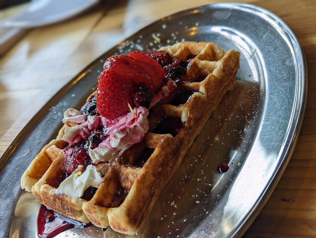 Belgium Waffle Haus | 18100 Chatsworth St E, Granada Hills, CA 91344, USA | Phone: (818) 368-8400