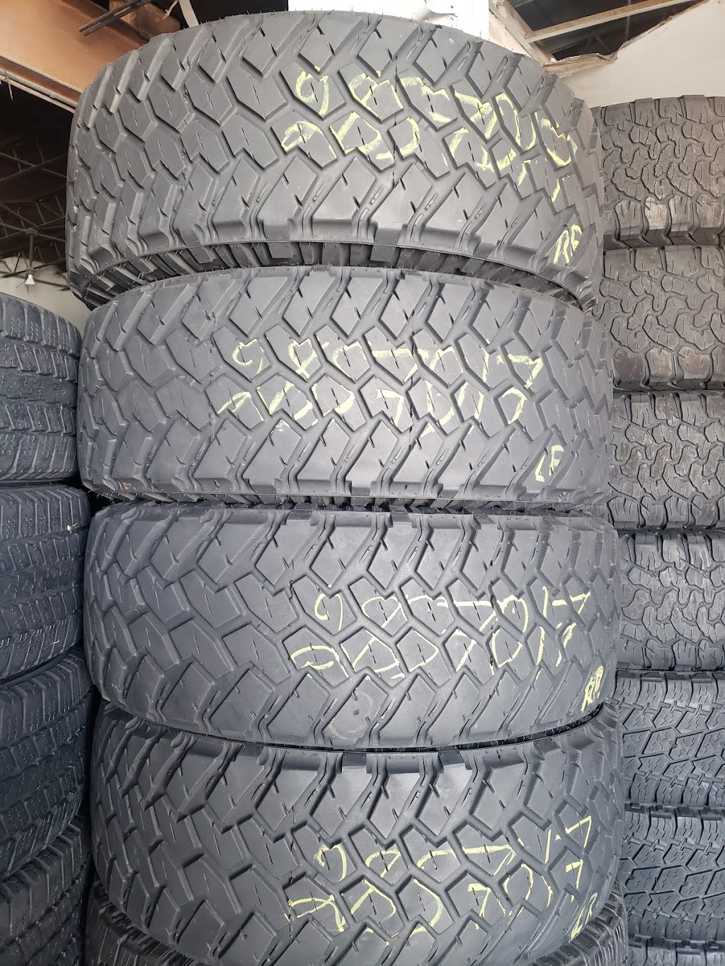 Georges Tire Shop | 7744 1st Ave N, Birmingham, AL 35206, USA | Phone: (205) 515-9100