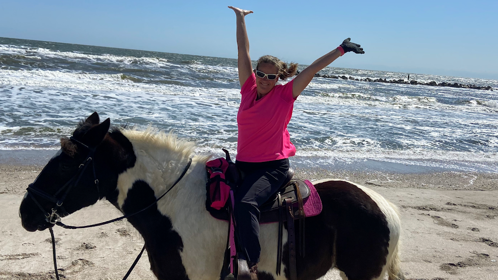 Amelia Island Horseback Riding | 4600 Peters Point Rd, Fernandina Beach, FL 32034, USA | Phone: (904) 753-1701