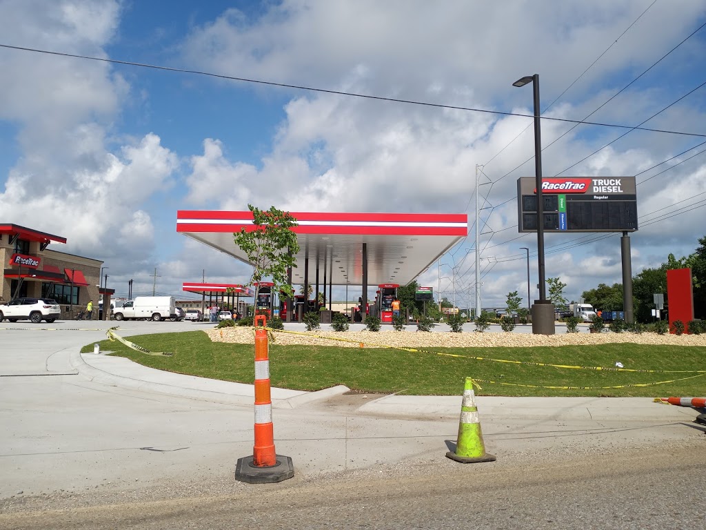 RaceTrac | 521 Almedia Rd, St Rose, LA 70087, USA | Phone: (504) 467-5922