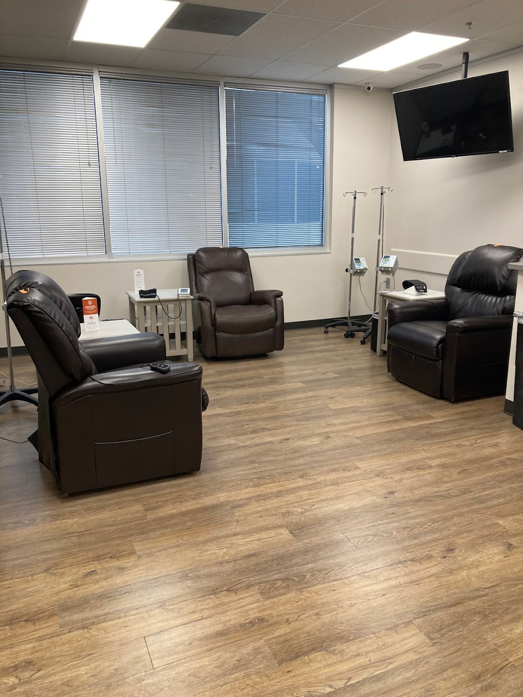 Paragon Plano Infusion Center | 5504 Democracy Dr Suite 230, Plano, TX 75024, USA | Phone: (469) 974-0565