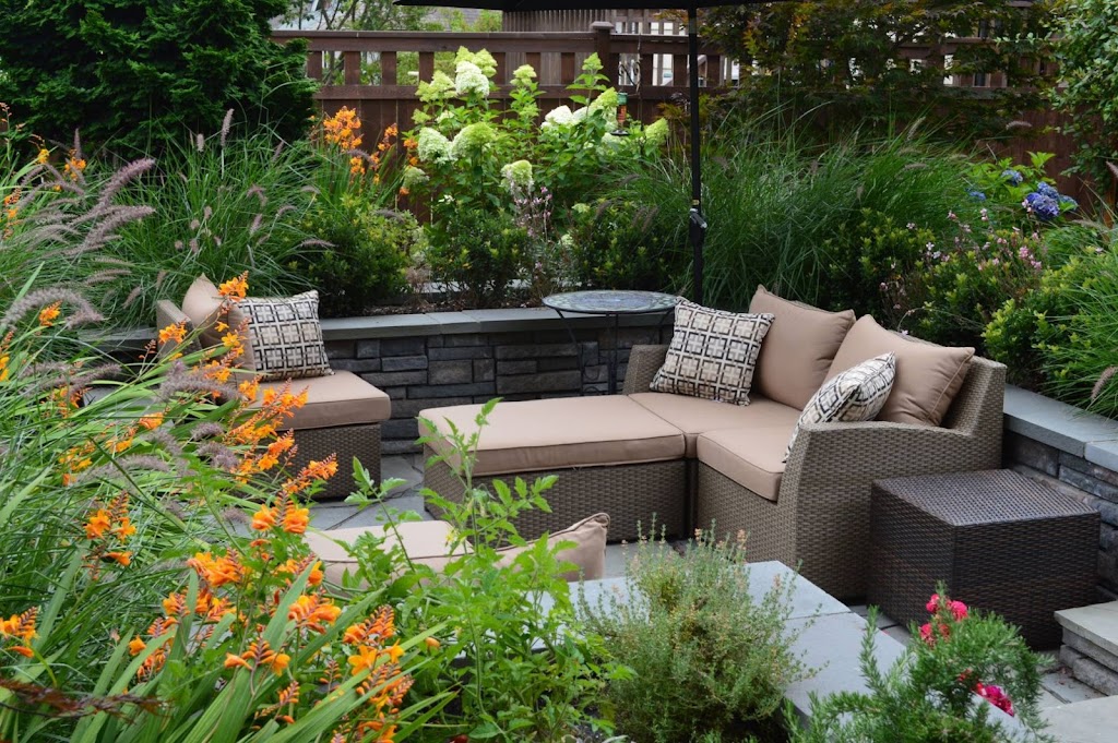 Curcio Landscaping Inc | 61 Cedar Swamp Rd, Glen Cove, NY 11542, USA | Phone: (516) 521-2961