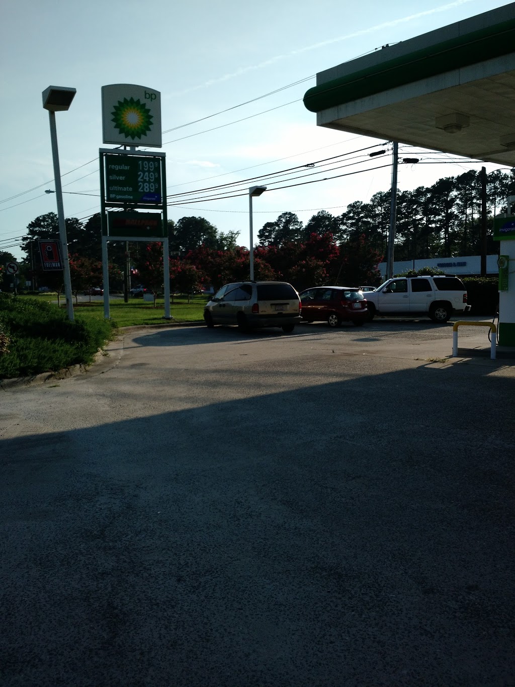 bp | 817 S 3rd St, Smithfield, NC 27577, USA | Phone: (919) 938-9125