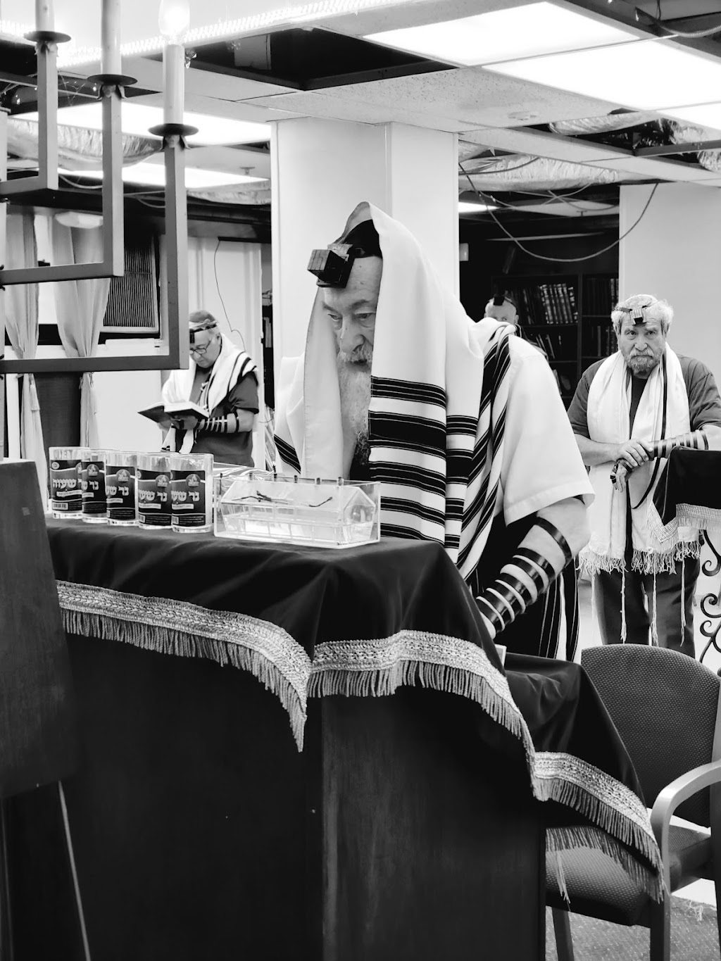 Chabad Jewish Center Mt Sinai Congregation | 250 Mount Vernon Place, Ground floor, Newark, NJ 07106, USA | Phone: (973) 432-1891