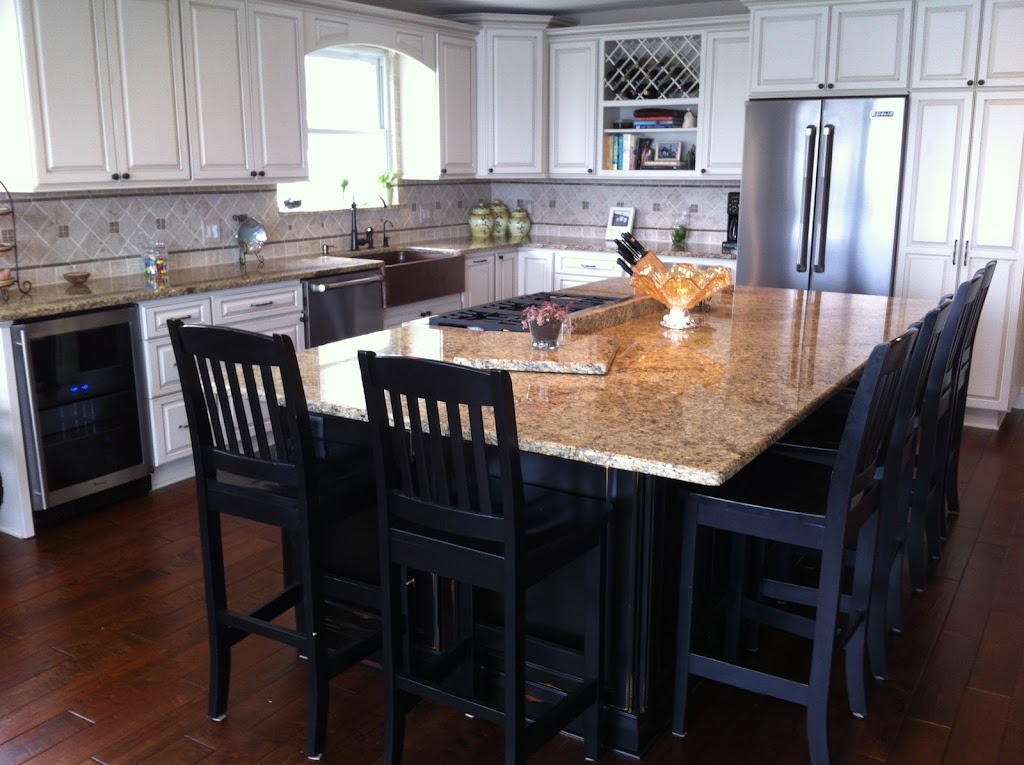 Accurate Cabinetry & Home Design Center | 7675 Highland Rd A, Waterford Twp, MI 48327, USA | Phone: (248) 742-1421