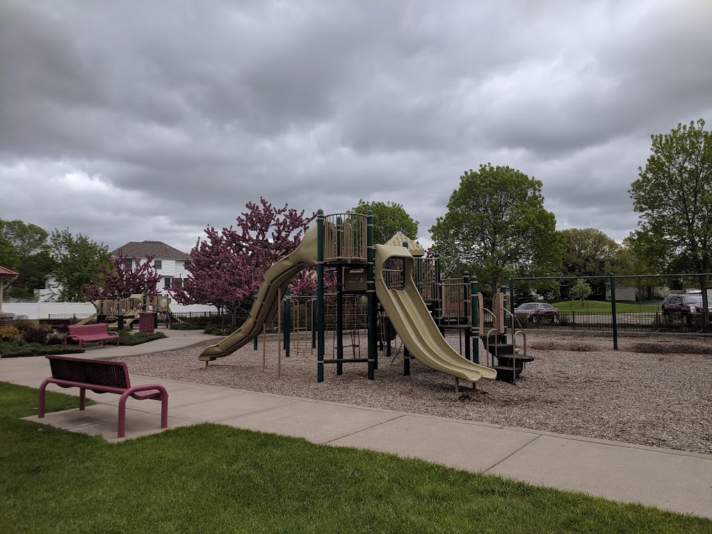 Prairie Oaks Park | 1455 127th Ave NW, Coon Rapids, MN 55433, USA | Phone: (763) 755-2880