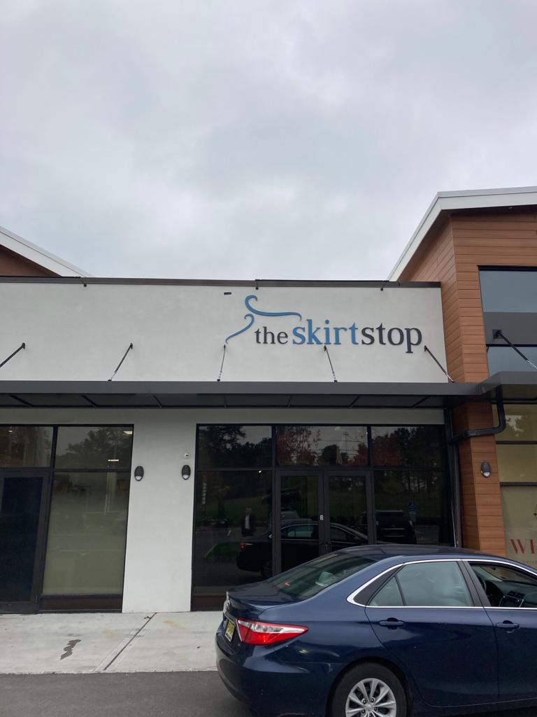 The Skirt Stop | 101 Stonewall Ct Unit 3, Lakewood, NJ 08701, USA | Phone: (732) 588-8951