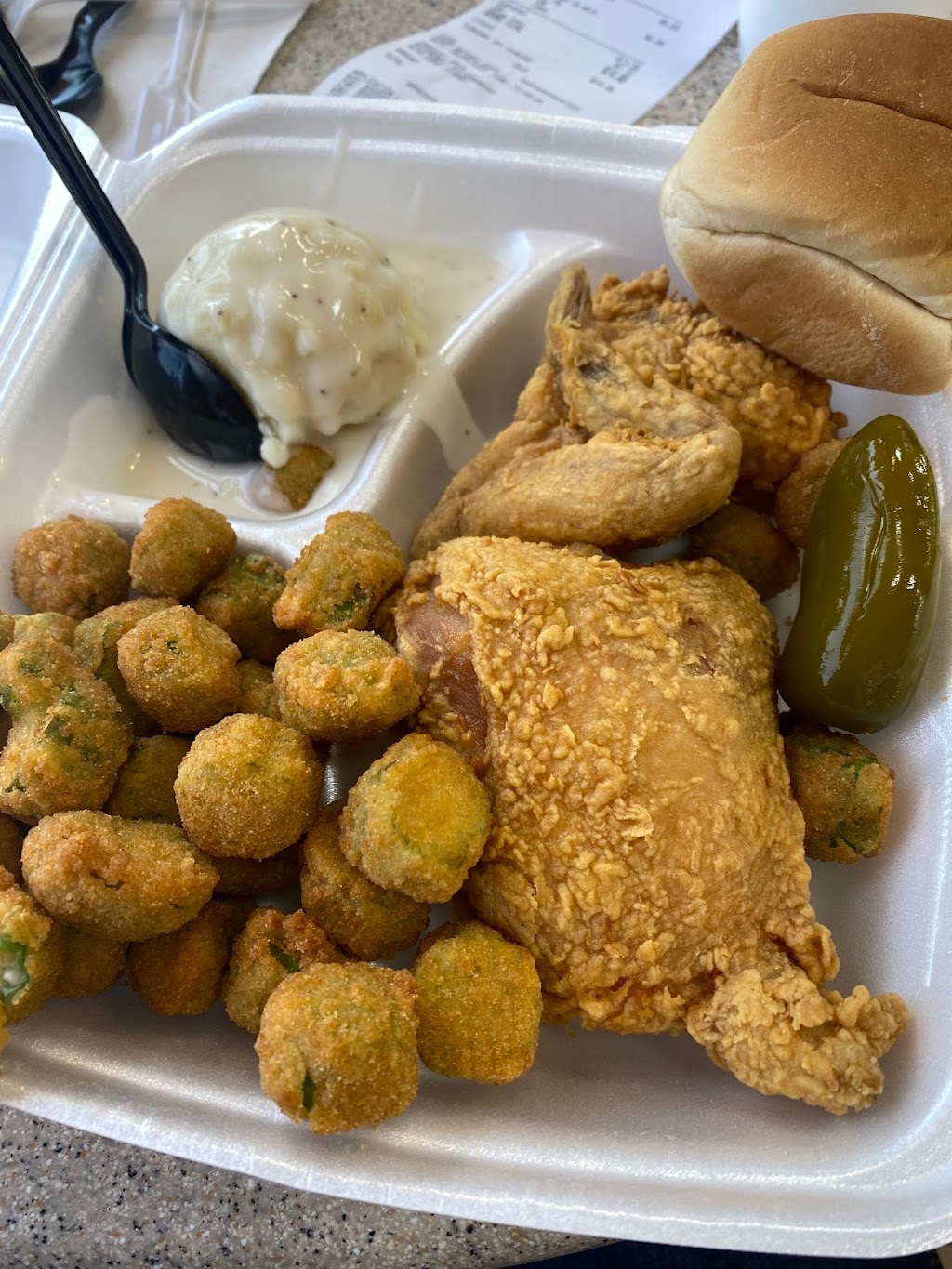 Lisas Chicken | 6440 N Fwy, Fort Worth, TX 76137, USA | Phone: (682) 708-3452
