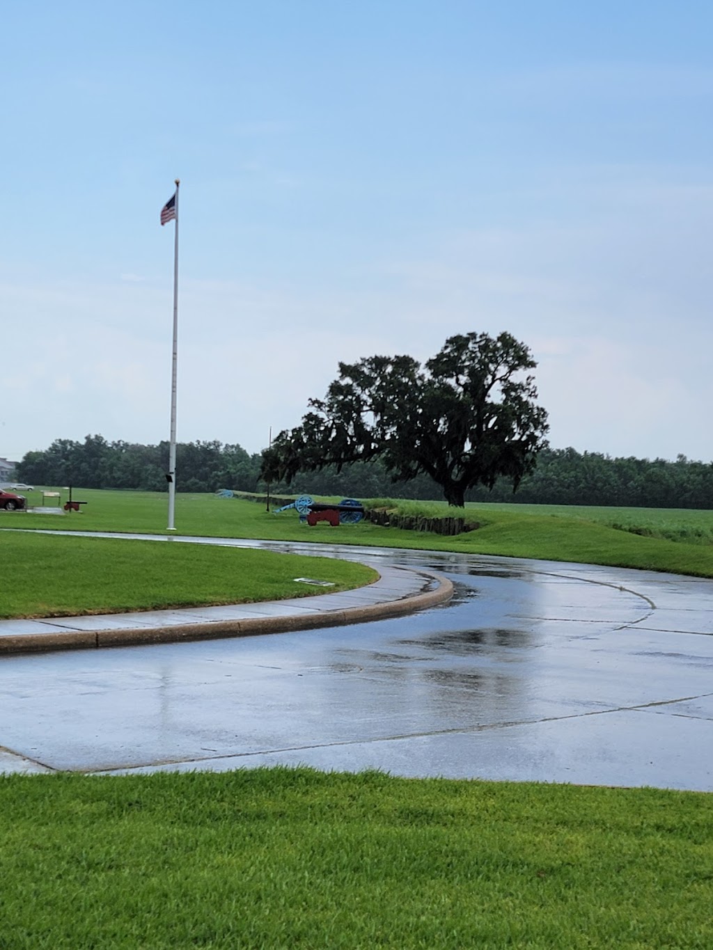 Chalmette Battlefield and National Cemetery Visitor Center | 1 Battlefield Rd, Chalmette, LA 70043, USA | Phone: (504) 281-0510