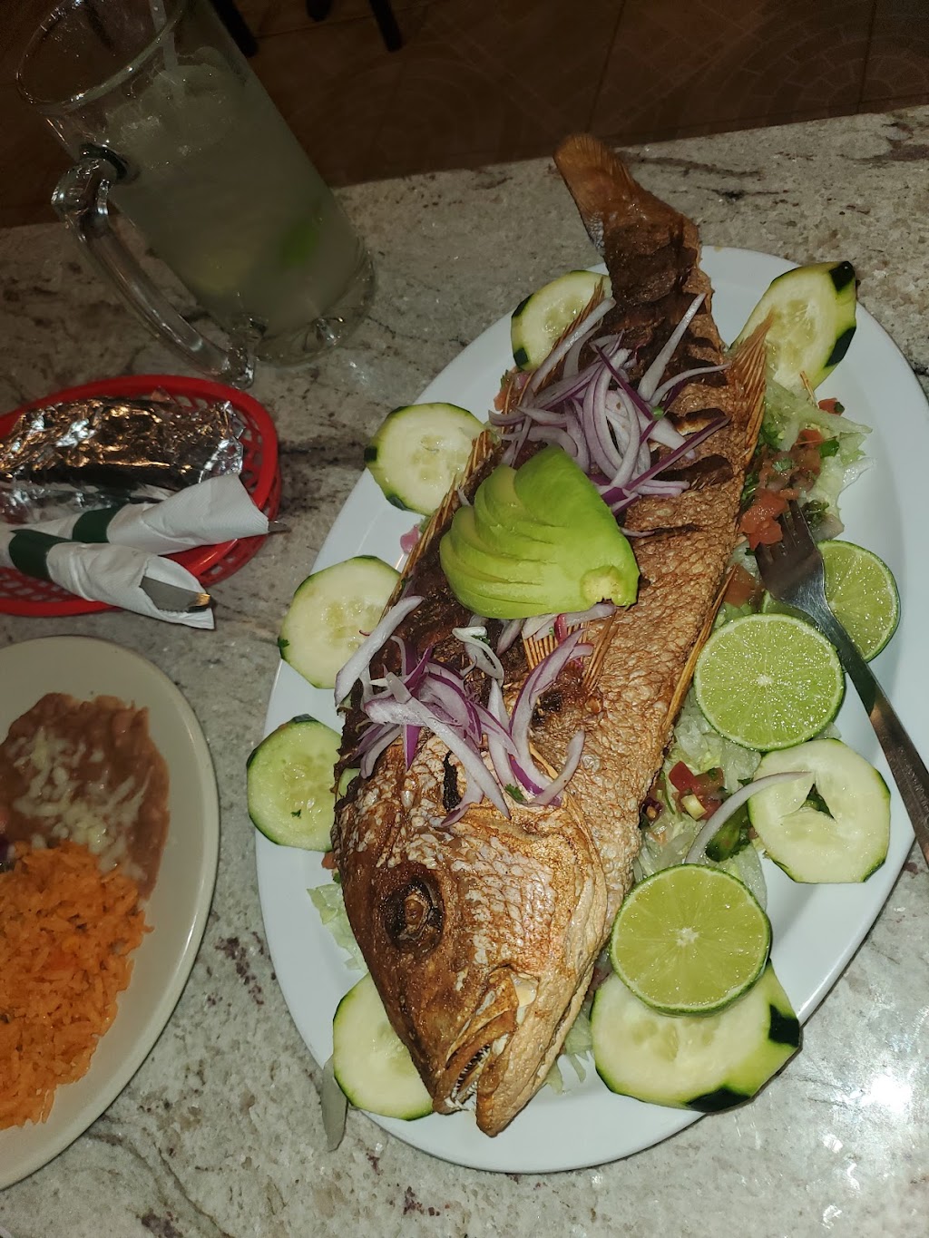 En El Puerto Vallarta Mexican Restaurant | 9538 E Montview Blvd, Aurora, CO 80010, USA | Phone: (303) 364-5770