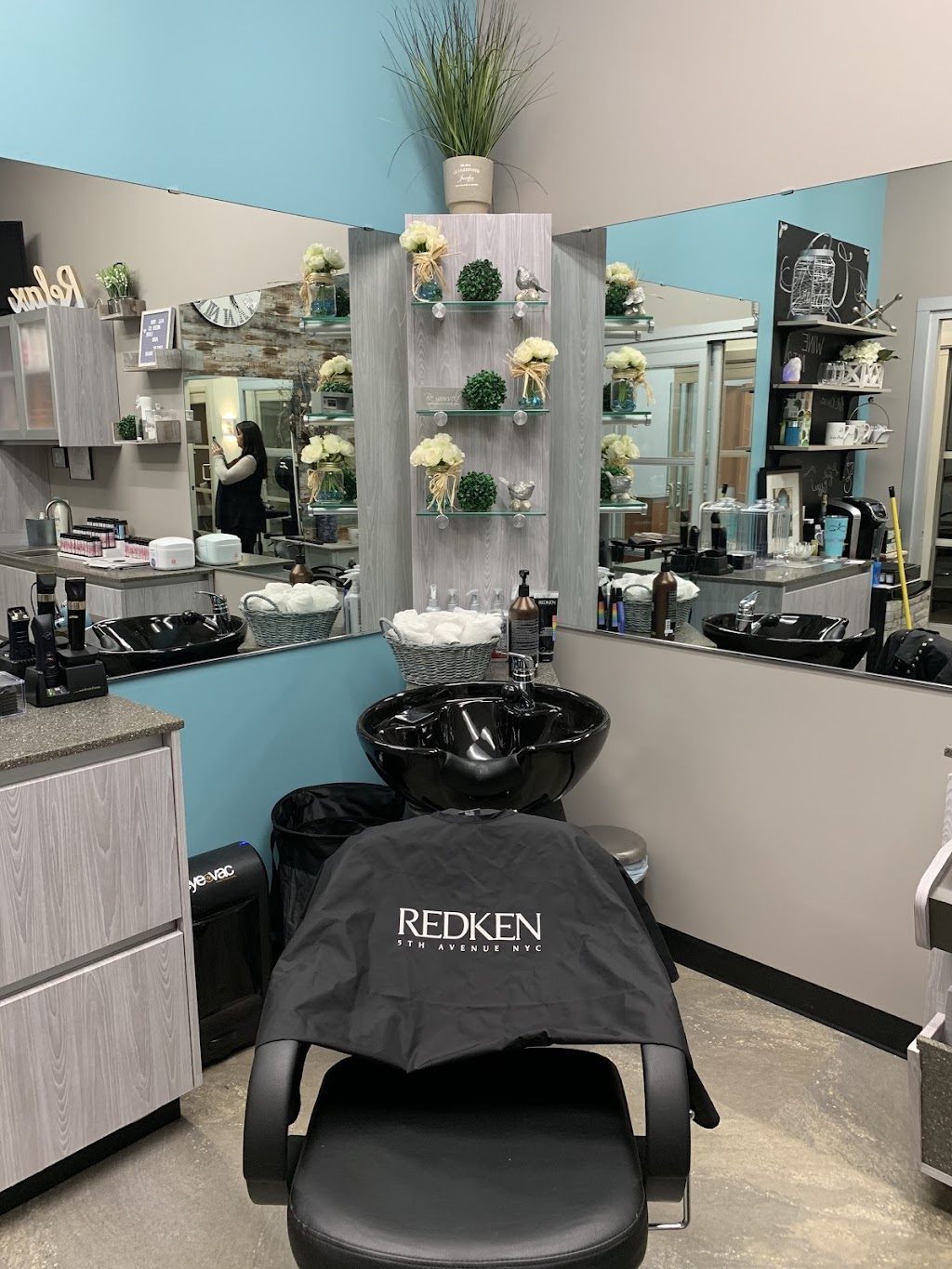 Grey Street Salon | 17345 W Capitol Dr, Brookfield, WI 53045, USA | Phone: (262) 844-9984