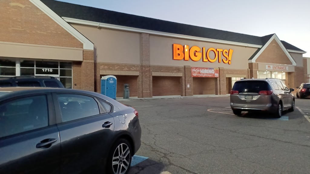 Big Lots | 1700 E Main St, Lancaster, OH 43130, USA | Phone: (740) 777-9740