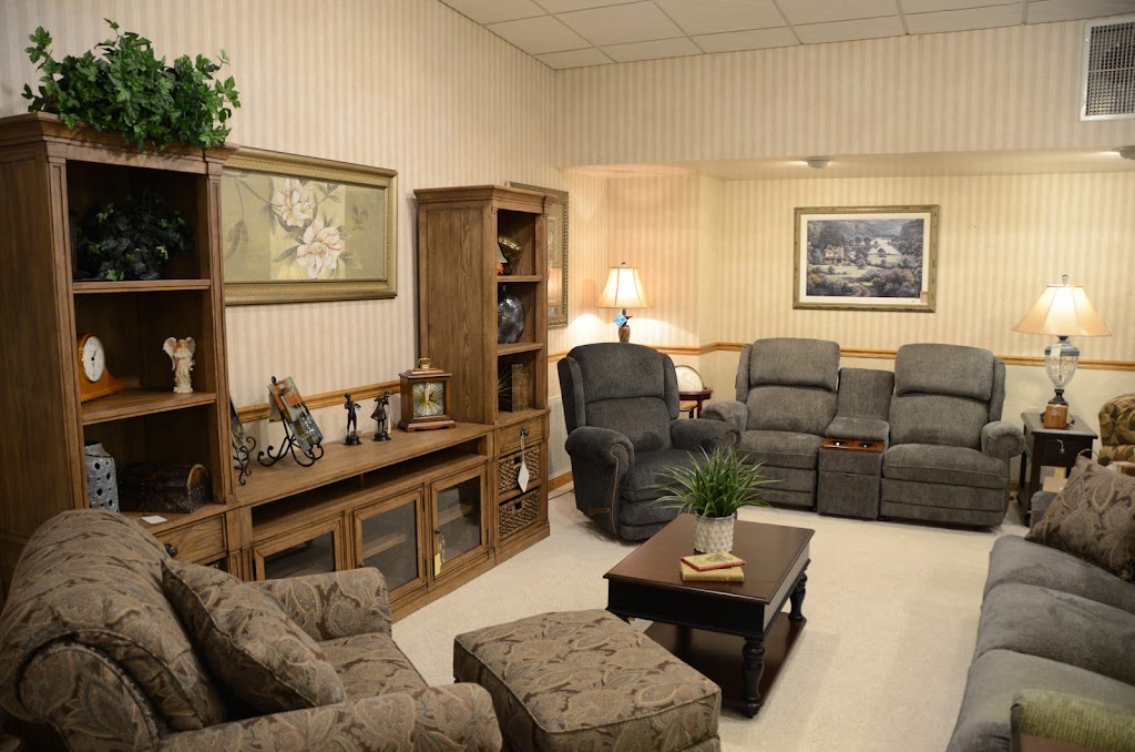 Brockman Furniture | 107 S Wayne St, Fort Recovery, OH 45846, USA | Phone: (419) 375-2359