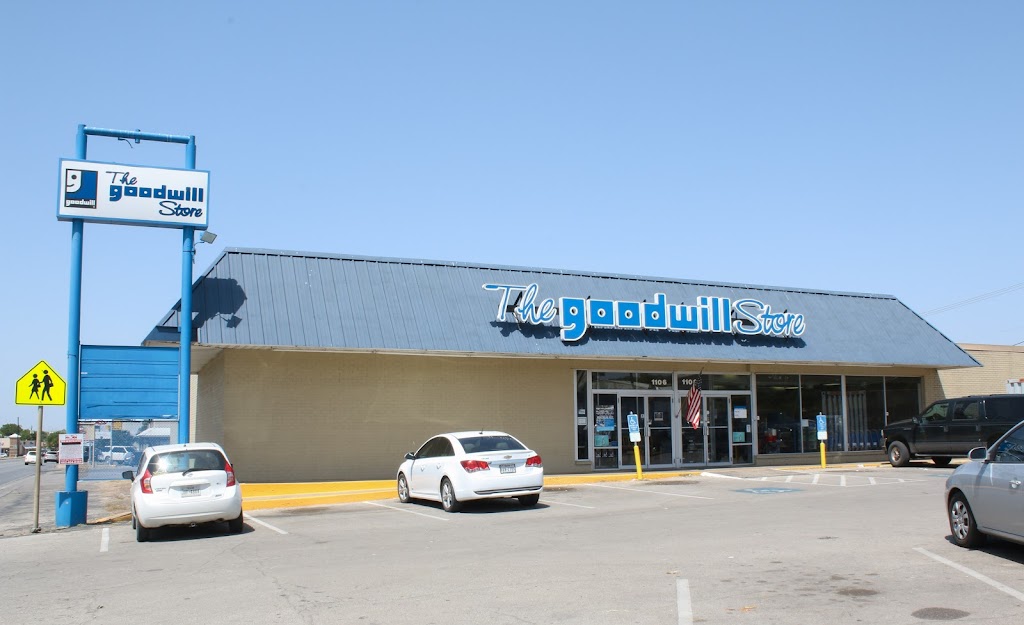 Goodwill Store - Cleburne | 1106 W Henderson St, Cleburne, TX 76033, USA | Phone: (817) 558-8520