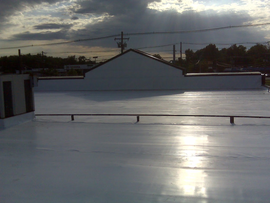 Best Deal Roofing Contractor,LLC | 4313 Wells Dr, Louisville, KY 40258, USA | Phone: (502) 936-0007
