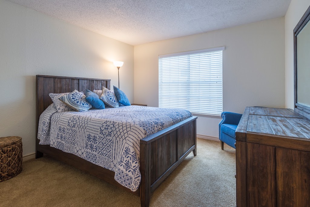 Lands End Apartments | 2302 Westlake Cir S, Ingleside, TX 78362, USA | Phone: (361) 643-7531