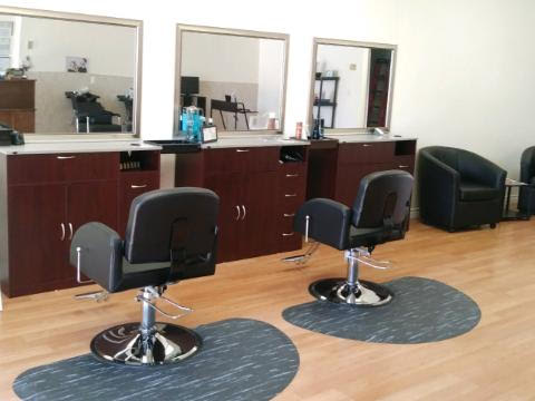 Kurl & Komb | 411 W Whittier Blvd, Montebello, CA 90640 | Phone: (323) 597-1165