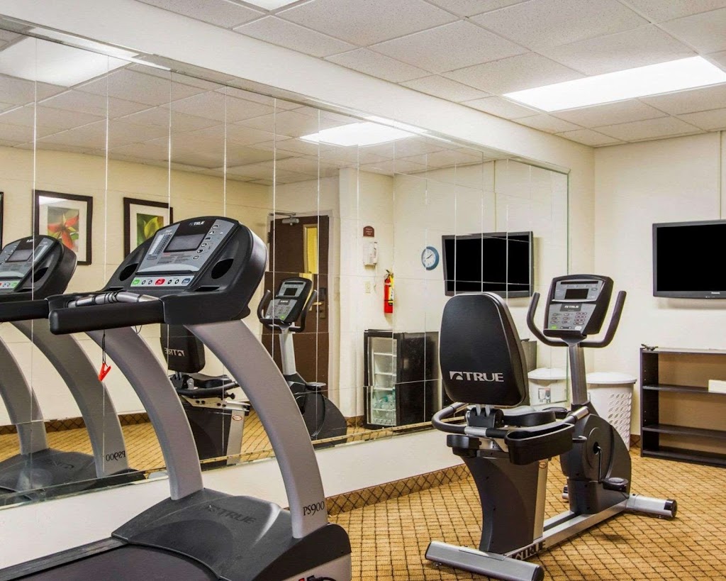 Quality Inn | 700 Sango Rd, Clarksville, TN 37043, USA | Phone: (931) 358-5800