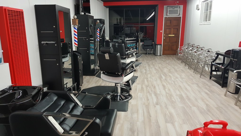 Palacios Barber & Beauty Salon | 699 W Mission Blvd, Pomona, CA 91766, USA | Phone: (909) 242-0087