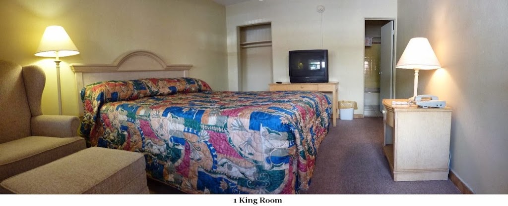 Budget Motel Titusville FL | 612 S Washington Ave, Titusville, FL 32796, USA | Phone: (321) 267-4211