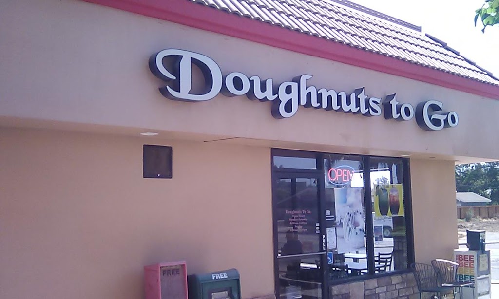 Doughnuts To Go | 1145 11th St, Reedley, CA 93654, USA | Phone: (559) 638-3282