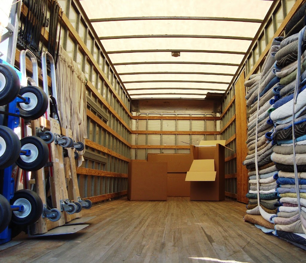 Hills Moving and Delivery | 907 Rockefeller St, Savannah, GA 31401, USA | Phone: (404) 553-4144