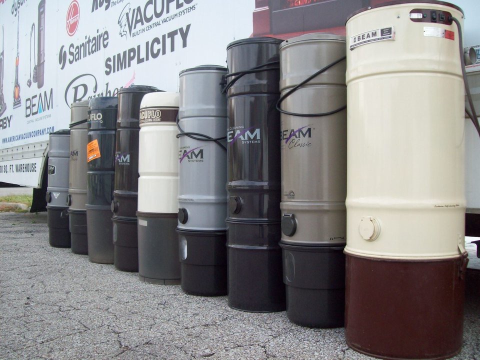 American Vacuum Co: Lees Summit | 10803 E US Hwy 40, Independence, MO 64055, USA | Phone: (816) 525-3335