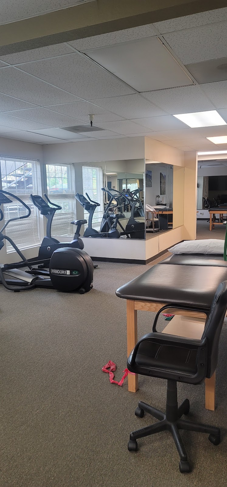 Performance Physical Therapy | 15215 National Ave #100, Los Gatos, CA 95032, USA | Phone: (408) 358-7326