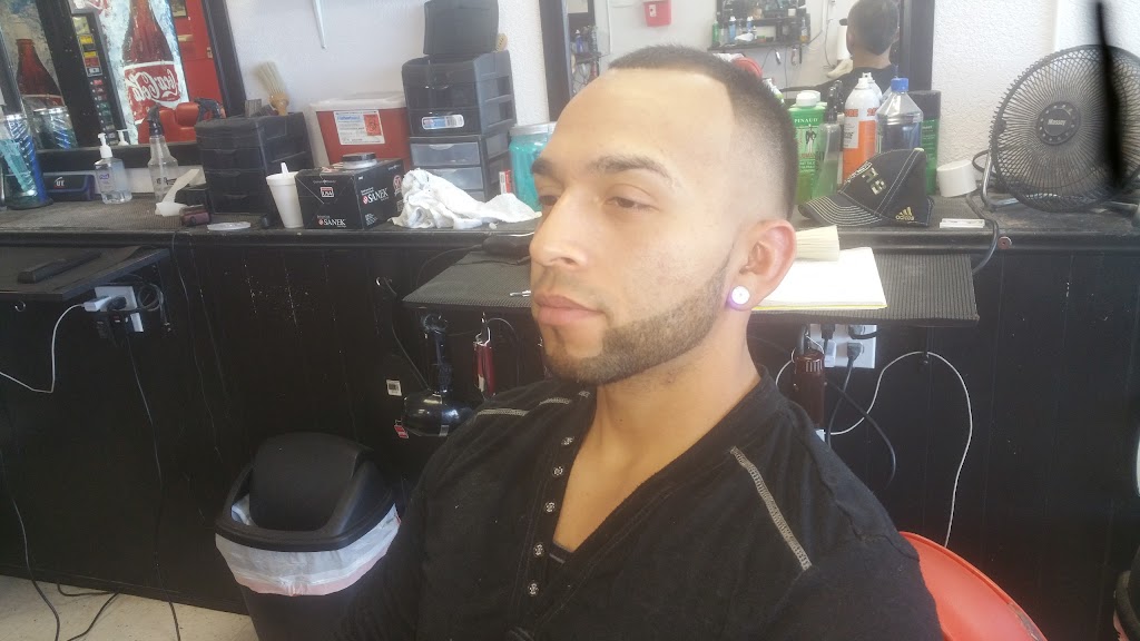 MK Barber Studio | 159 Castroville Rd, San Antonio, TX 78207, USA | Phone: (210) 712-5009