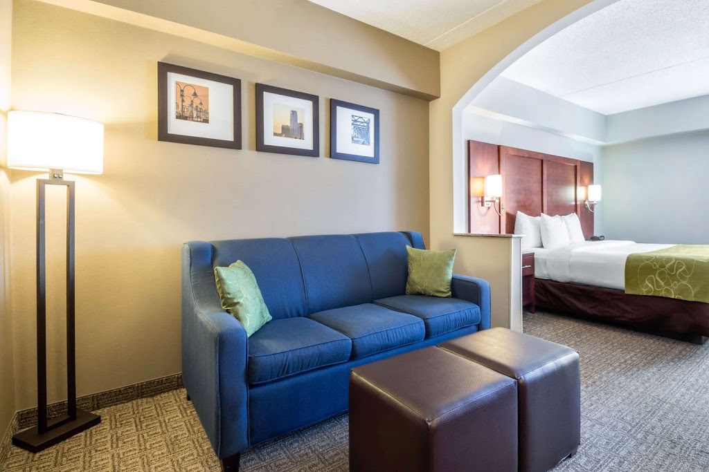 Comfort Suites At Woodbridge | 1275 Route 1 & 9 South, Avenel, NJ 07001, USA | Phone: (732) 396-3000