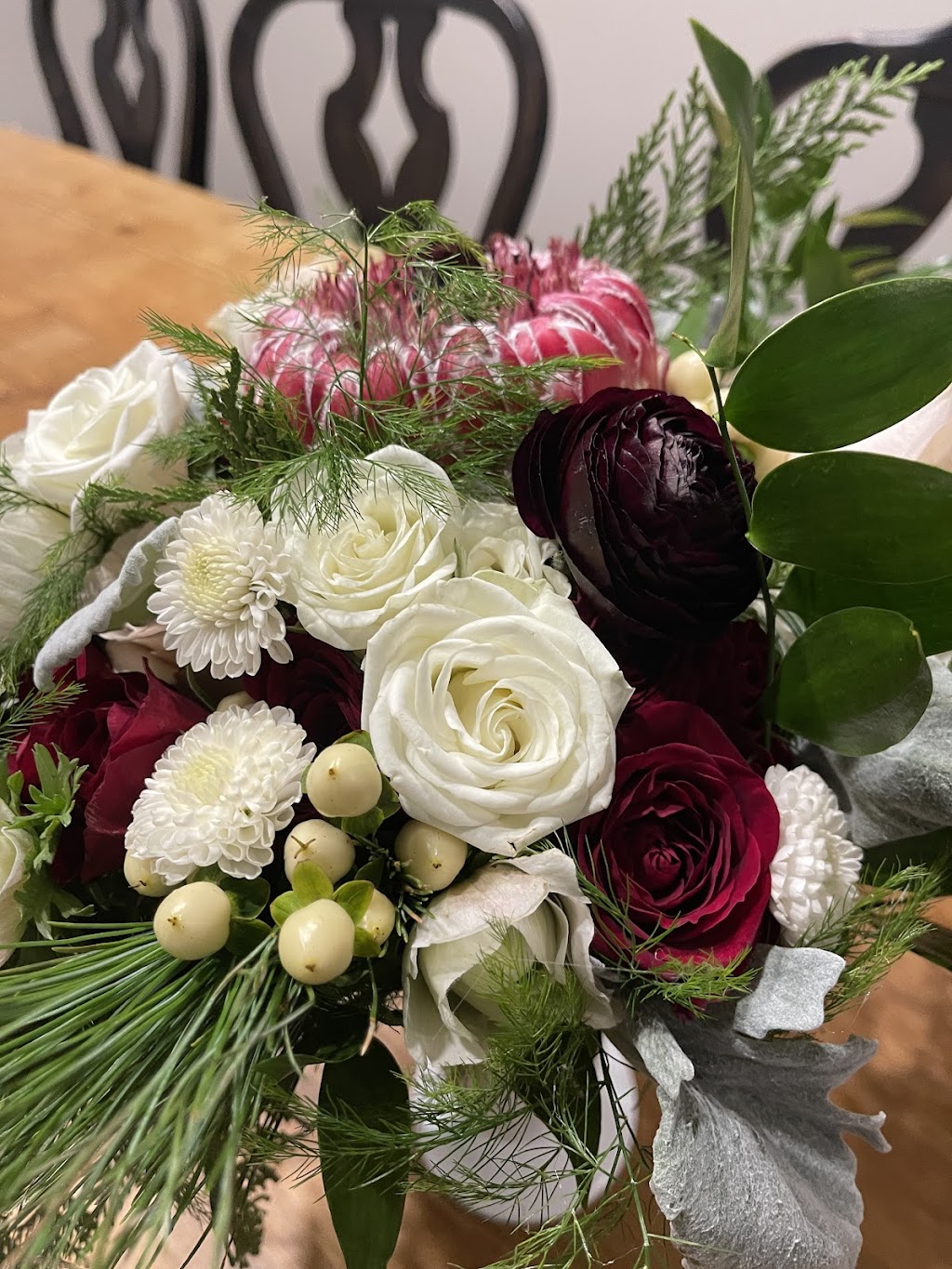 Plano Florist | 2143 W Park Blvd, Plano, TX 75075, USA | Phone: (972) 599-0086