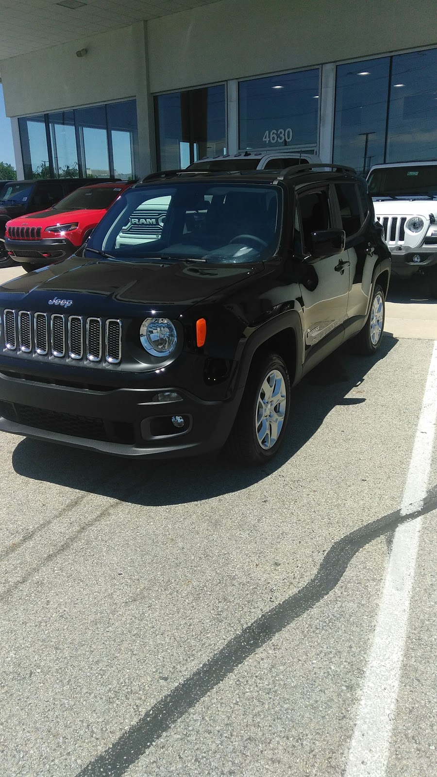 Tom OBrien Chrysler Jeep Dodge Ram - Indianapolis | 4630 E 96th St, Indianapolis, IN 46240, USA | Phone: (463) 223-4099