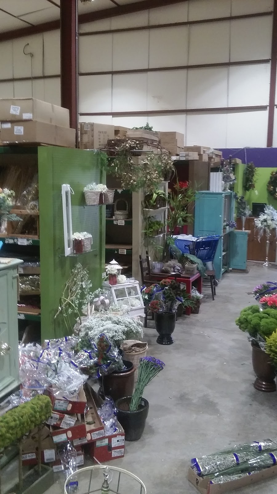 Kings Wholesale Florist | 3022 1st St, Bradenton, FL 34208, USA | Phone: (941) 748-3553