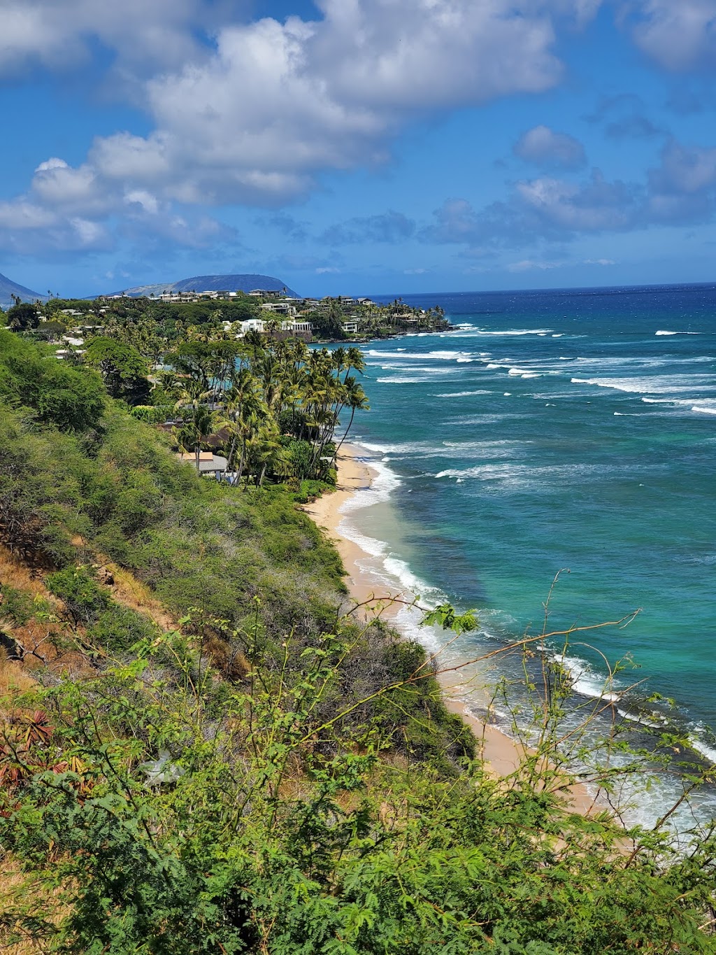 Diamond Head Beach Park | 3300 Diamond Head Rd, Honolulu, HI 96815, USA | Phone: (808) 768-3003