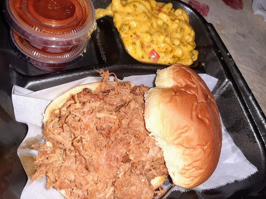 Hookin Bull BBQ | 980 GA-138, Jonesboro, GA 30236, USA | Phone: (678) 593-5190