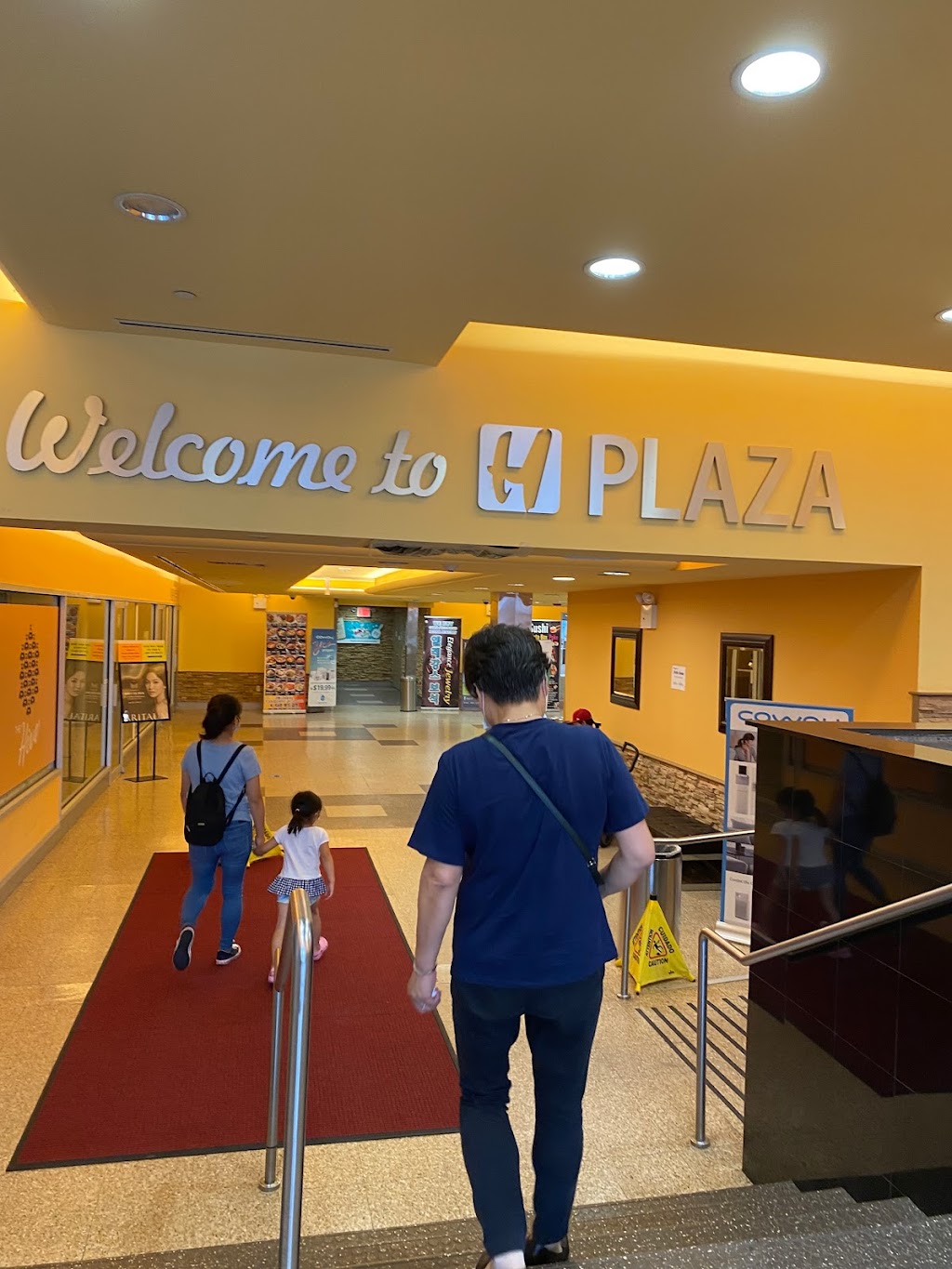 H Plaza | 485 Great Neck Rd, Great Neck, NY 11021, USA | Phone: (516) 466-0839