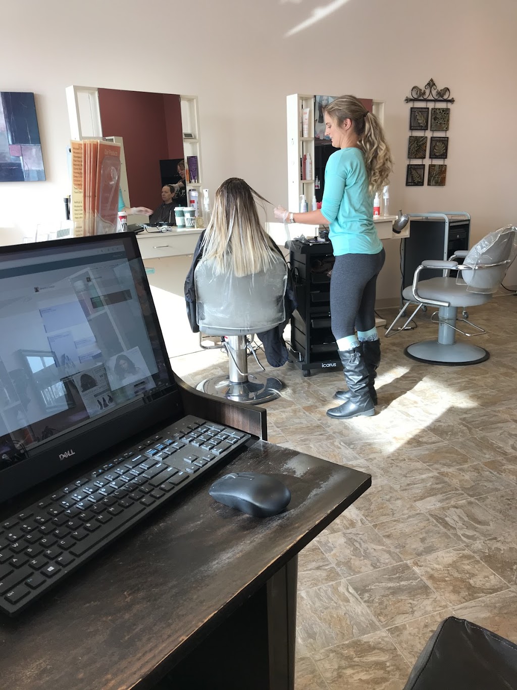 Custom Hair Design & Spa | 419 W Aurora Rd, Northfield, OH 44067 | Phone: (330) 467-0850