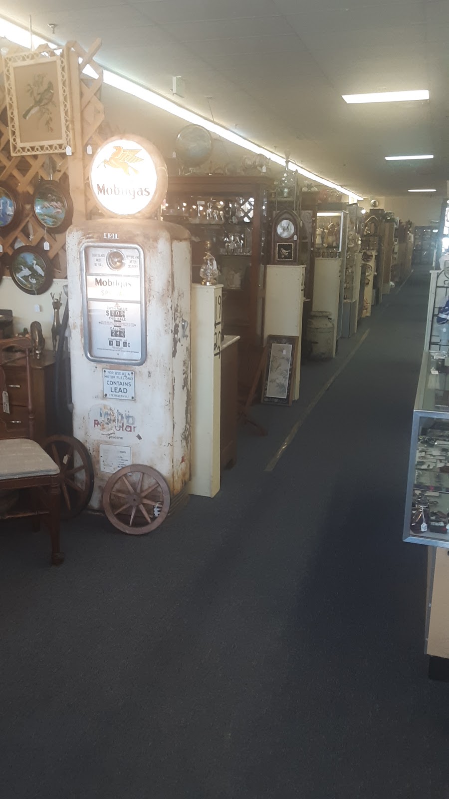 Old Wagon Antique Mall | 10685 Melody Dr B, Northglenn, CO 80234, USA | Phone: (303) 280-8114