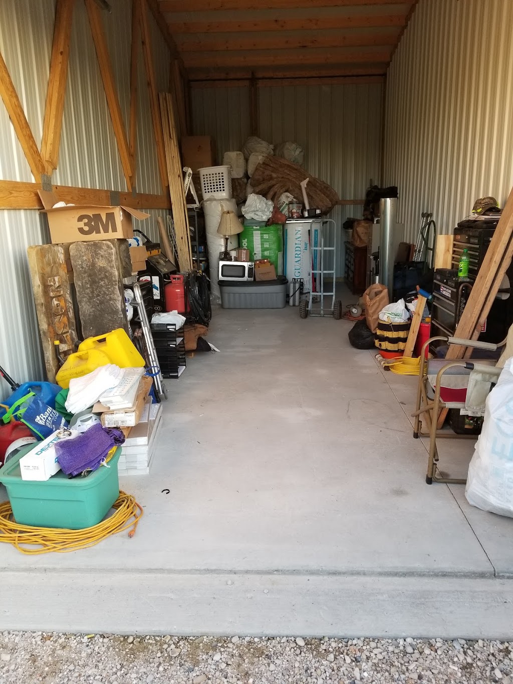 Blue Barn Storage | 4747 US-14, Janesville, WI 53546, USA | Phone: (608) 295-9306