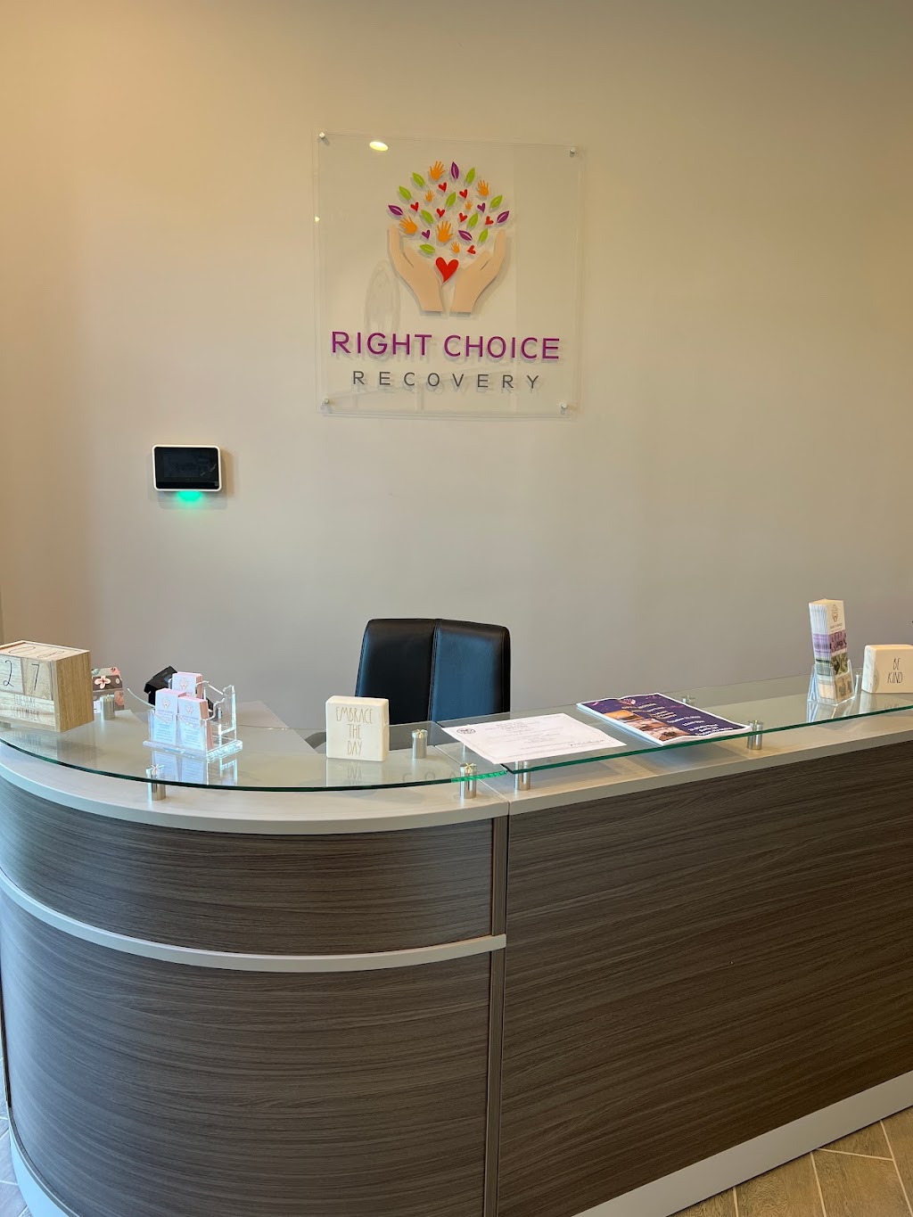 Right Choice Recovery | 12 Stults Rd #137, Dayton, NJ 08810, USA | Phone: (732) 908-2111