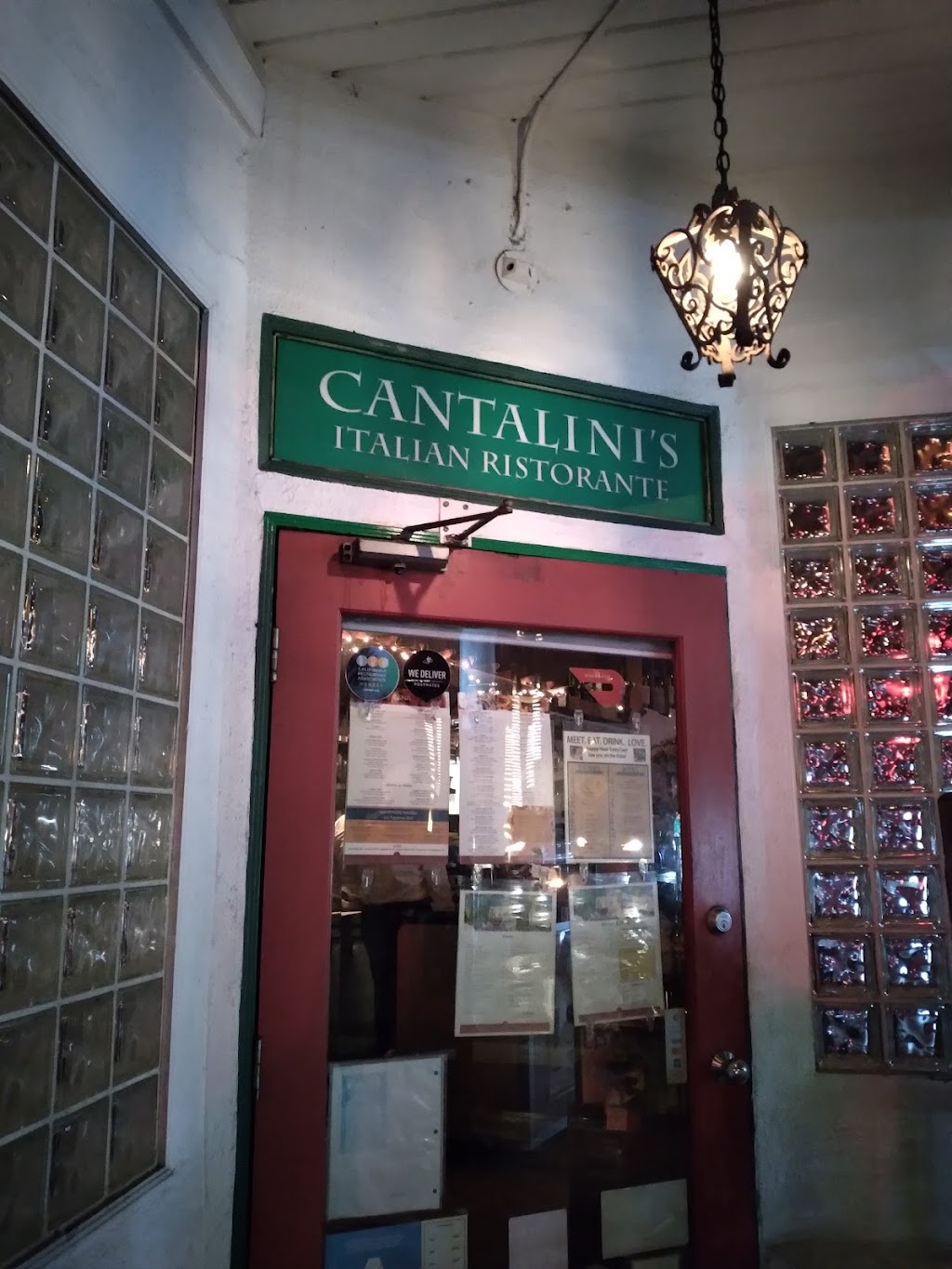 Cantalinis Salerno Beach Restaurant | 193 Culver Blvd, Playa Del Rey, CA 90293, USA | Phone: (310) 821-0018