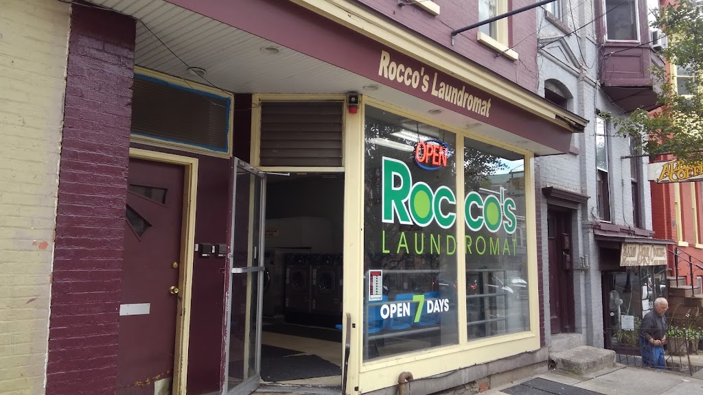 Roccos Laundromat | 220 Lark St, Albany, NY 12210, USA | Phone: (518) 928-3737