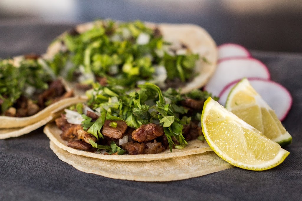 Taqueria Tarasco | 1017-1049 Lakehaven Dr, Sunnyvale, CA 94089, USA | Phone: (408) 373-1330